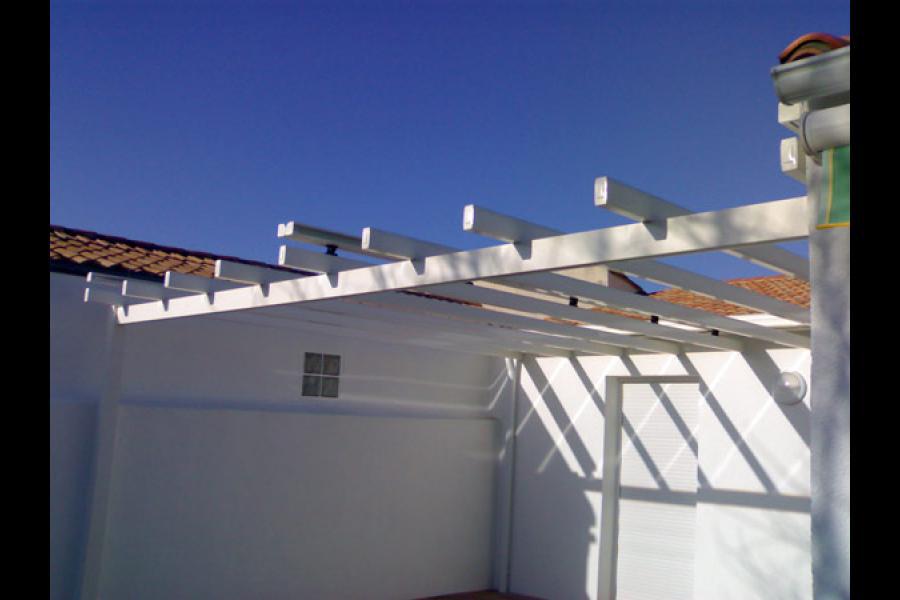 Pergola 85